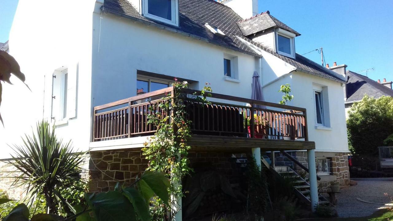 Maison Spacieuse Entre La Ville Et La Cote Saint-Martin-des-Champs  Exterior foto